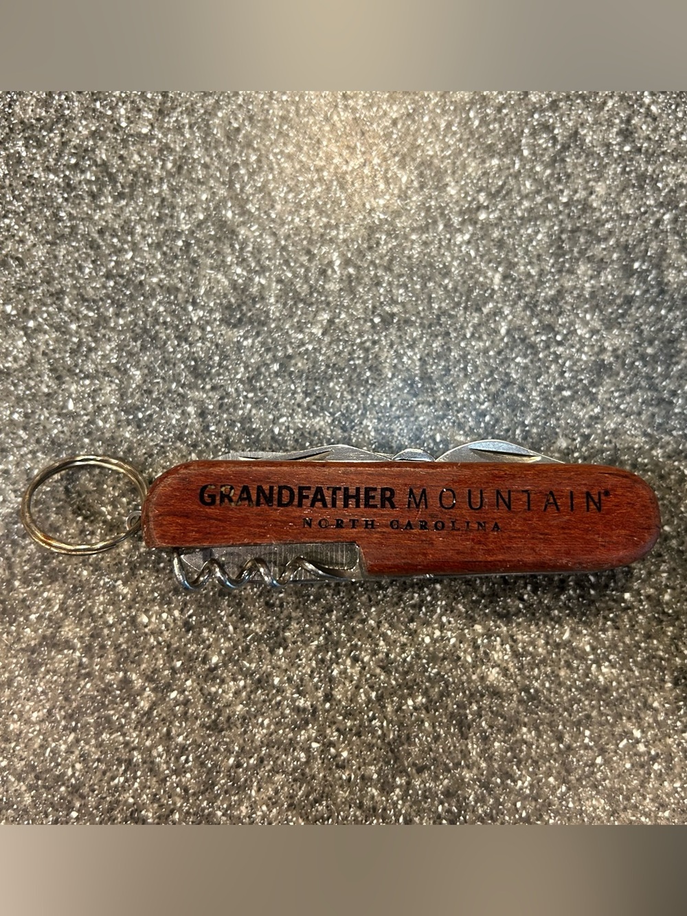 Grandfather Mountain North Carolina Swiss Army Knife Multi-use Tool Keychain Fob